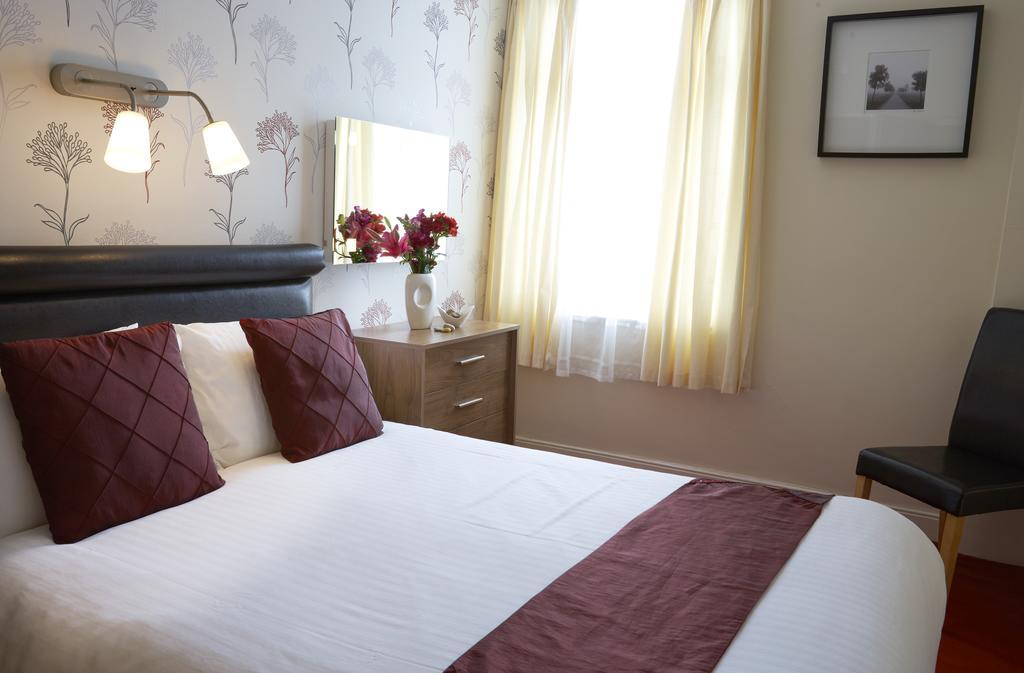 Howdale Scarborough Quarto foto